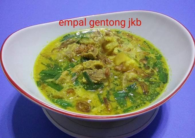 Cara Gampang Menyiapkan Empal gentong ala bunda jkb, Lezat