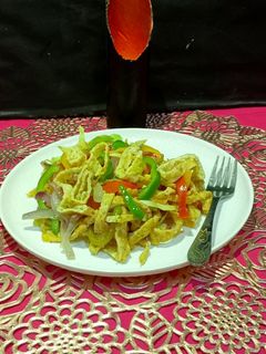 হাক্কা অমলেট (Hakka Omlette recipe in Bengali) রেসিপির প্রধান ছবি
