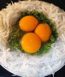 cá ngần chiên trứng