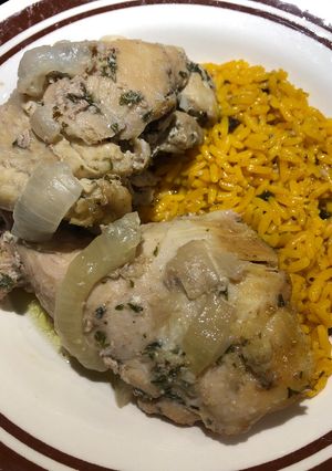A picture of Easy Crockpot Chicken Thighs.