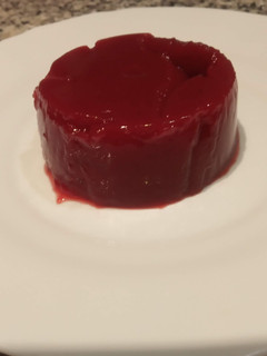 Una foto de Flan de frutas del bosque Vegano