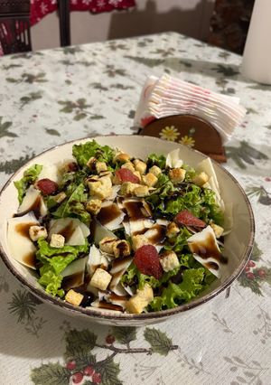 Φωτογραφία της συνταγής Γιορτινή σαλάτα 🎄🌱💚✨