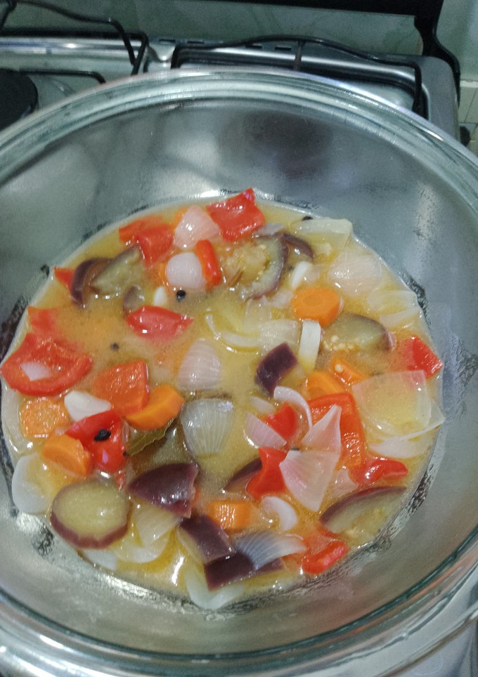 Una foto de Berenjenas en escabeche