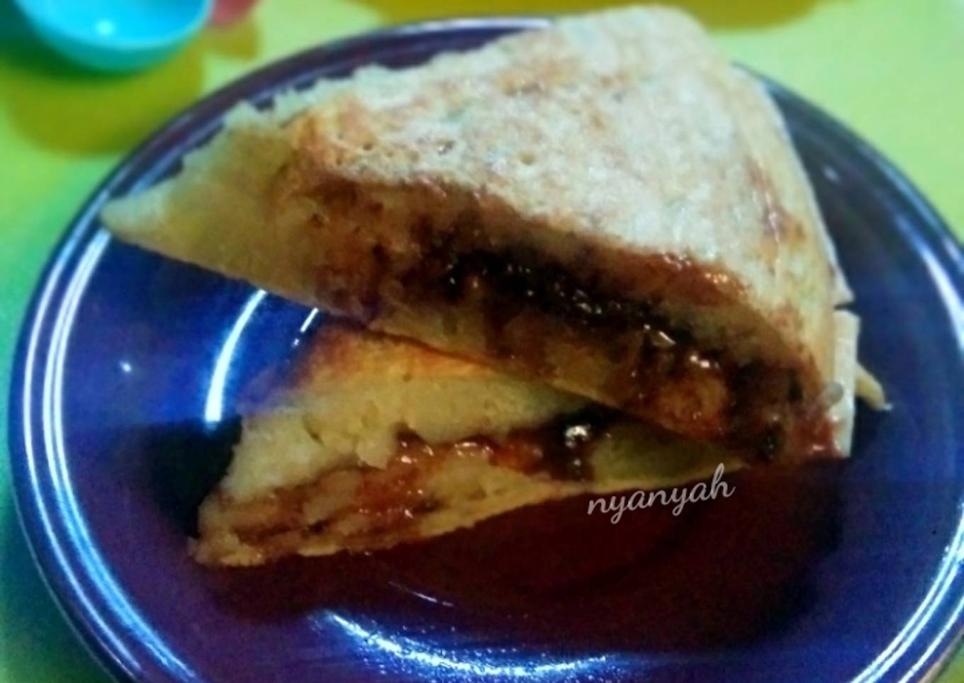 Martabak manis tanpa telur dan ragi - resep kuliner nusantara