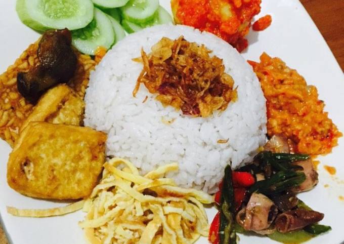 
Nasi uduk tradisional