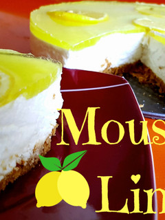 Una foto de Como hacer tarta mousse de limón, suave y cremosa