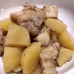 Pork Ribs in Potato A picture of Pork Ribs in Potato.