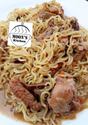 A picture of Indomie with ketcheup.