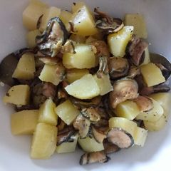 Potato and courgette salad A picture of Potato and courgette salad.