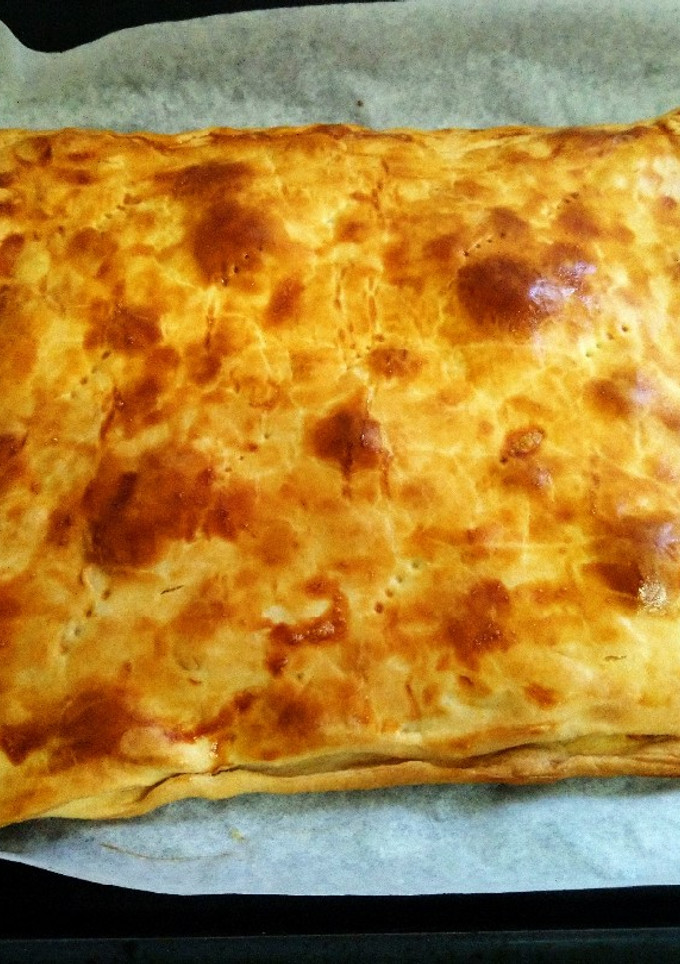 Una foto de Empanada de atún