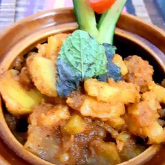A picture of Mast aloo.