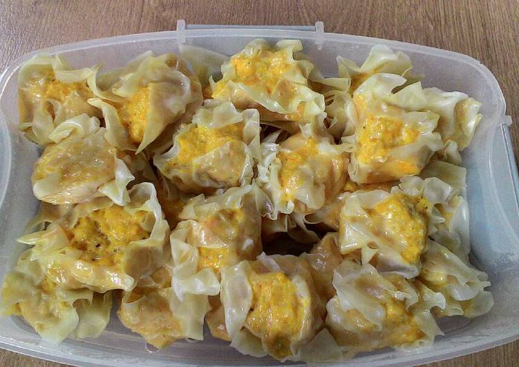 Resep masakan Siomay Ayam Udang Wortel | Bahan Membuat Siomay Ayam Udang Wortel Yang Sedap