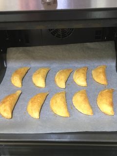 Una foto de Empanadillas con pan 🍞 de molde a mi manera😋
