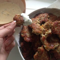 A picture of Cheesy Chicken Fritters.
