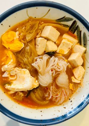 Hình của món Bún nưa kim chi vetula.