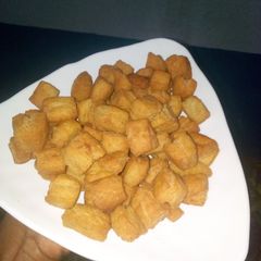 A picture of Chin chin.