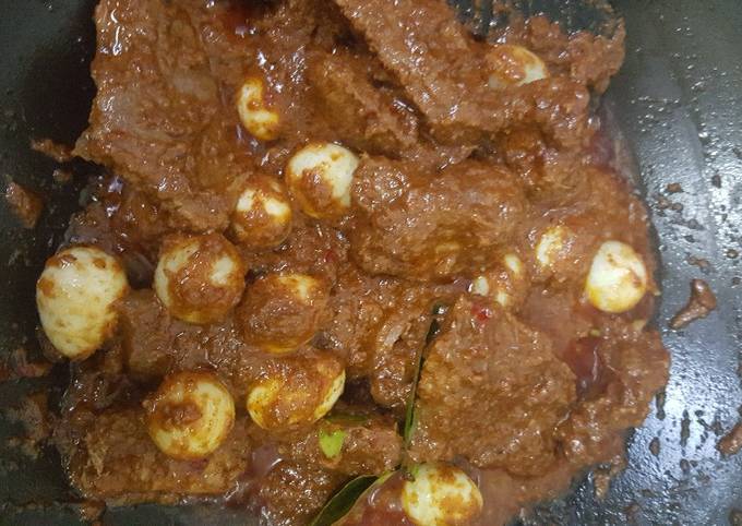 Rendang daging padang