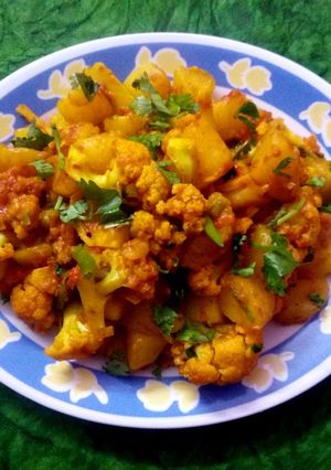 A picture of Aloo gobhi ki sabzi |  potato cauliflower veggi.