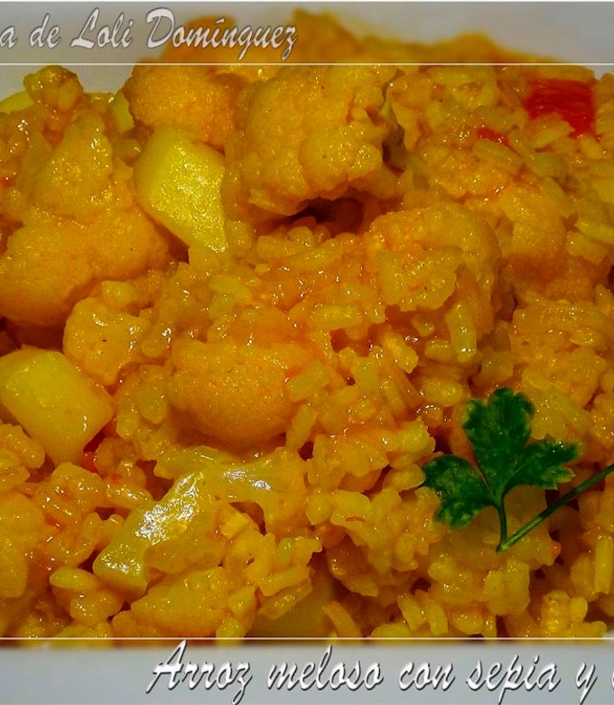 Foto principal de Arroz meloso con sepia y coliflor