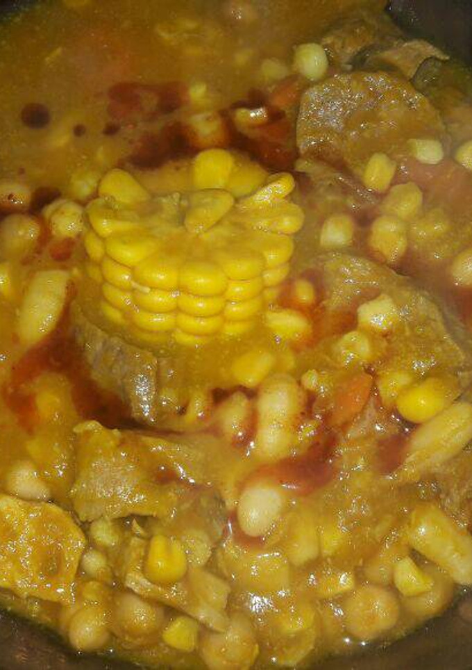 Una foto de Locro comida nacional argentina
