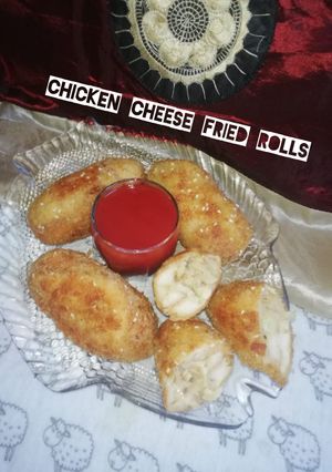 A picture of Chicken Cheese Fried Bread Roll.