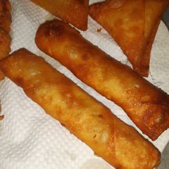 Chicken and Veg Spring Rolls A picture of Chicken and Veg Spring Rolls.
