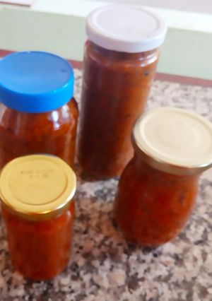 Una foto de Pasta de ají dulce picante