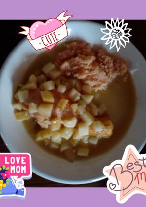 Una foto de 🍲🥔Pollo en salsa verde con papas 🥔🍗