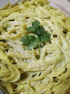 Una foto de Fettuccine verde 🍝