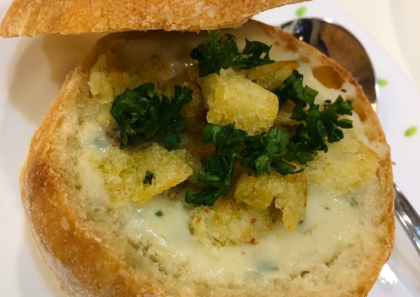 Baguette dengan potato soup