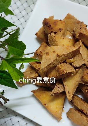 夜市美食-椒鹽鹹酥油豆腐 的食譜成品照片