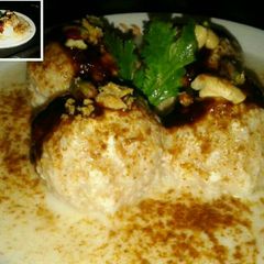 A picture of Instant dahi vada.