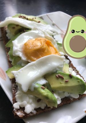 Una foto de Tosta de Aguacate saludable 🥑
