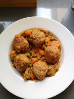 Una foto de Albóndigas en salsa (multicooker 12 en 1)