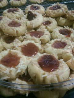 Foto resep Thumbprint Cookies