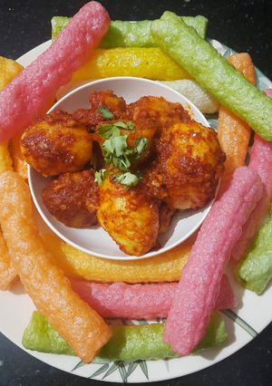 લસણીયા બટેટા ભૂંગળા (lasaniya bateta bhungda recipe in gujarati) રેસીપી મુખ્ય ફોટો