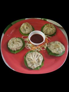 वेजिटेबल मोमोज़ (Vegetable Momos recipe in Hindi) रेसिपी मुख्य फोटो