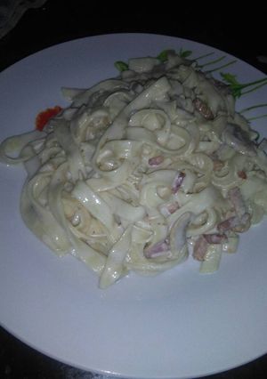 Una foto de Tagliatelle con nata