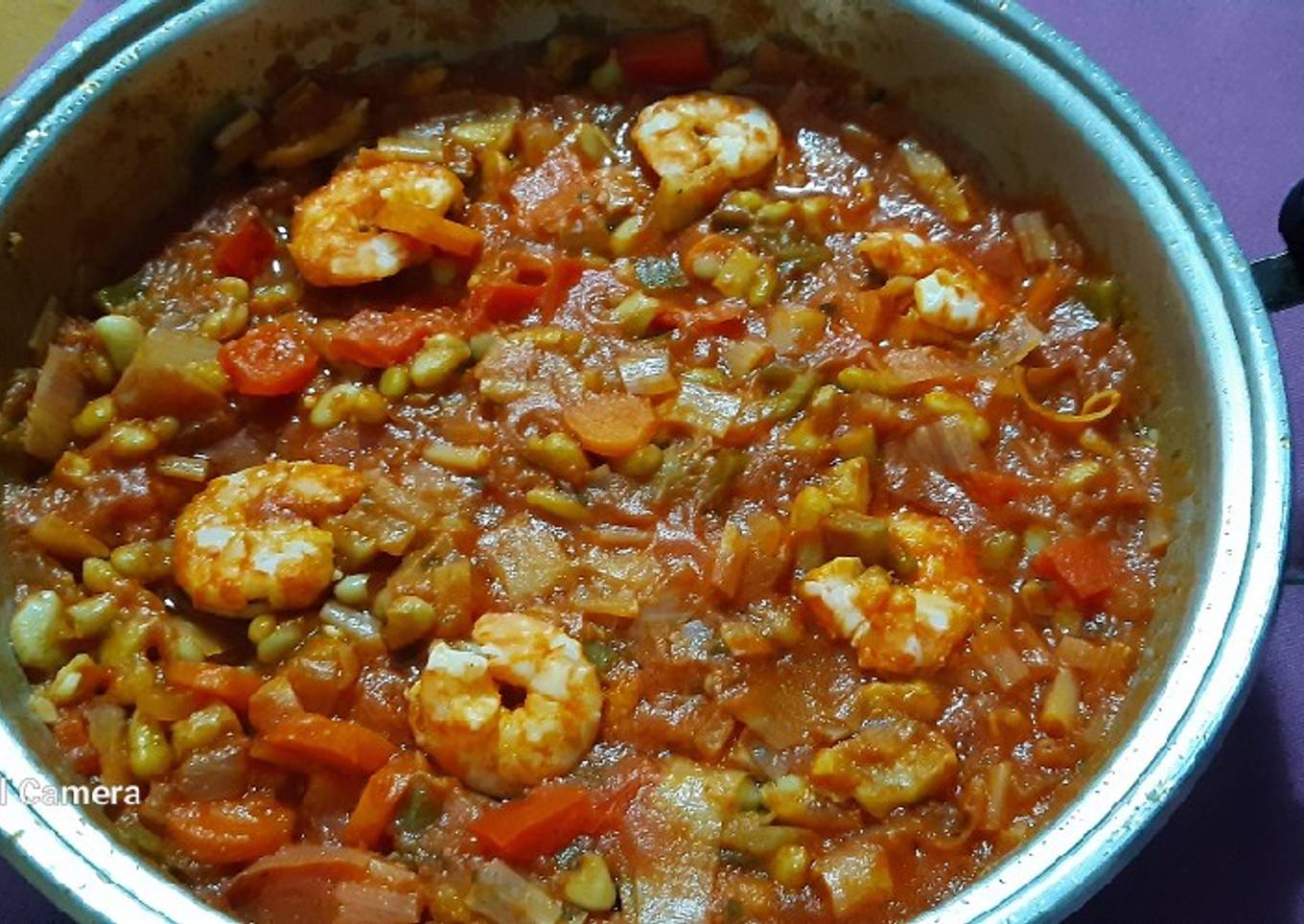 Verdinas con langostinos y calamar