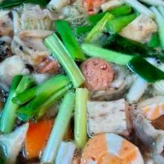 รูปของ Suki ala ala Mama Anik