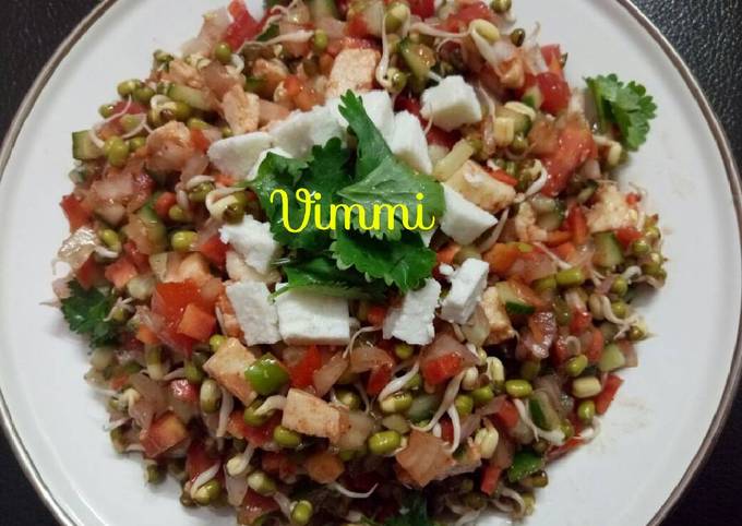 Moong sprouts, tofu & veg salad Recipe