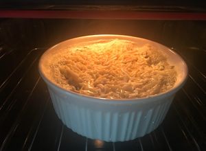 Una foto de Queque salado de acelga espinaca y champiñón