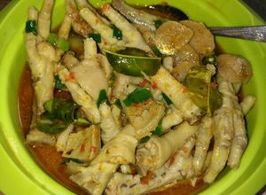 Foto resep Pedesan ceker,baso,kikil