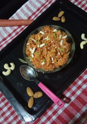 A picture of Gajar ka halwa.