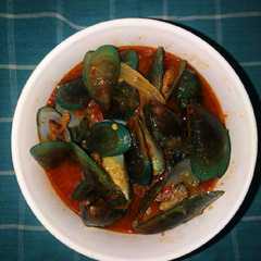 A picture of Kerang Ijo Saos Padang.