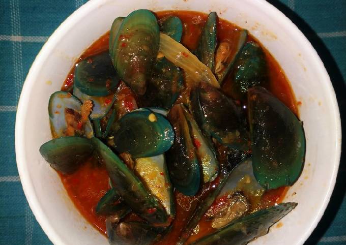 Kerang Ijo Saos Padang