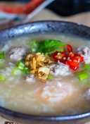 Kao Tom Moo (Thai rice congee with mince pork)