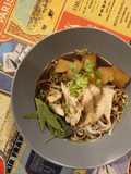 ก๋วยเตี๋ยวไก่หัวไชเท้าตุ๋น