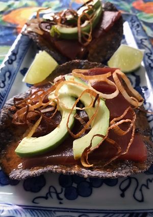 Una foto de Tostadas de atún
