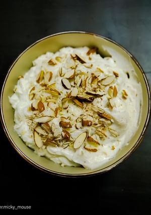 A picture of Badam Pista Kaju Shrikhand.